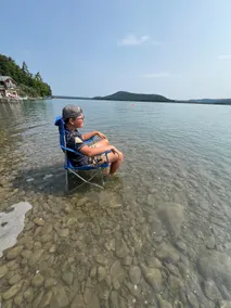 Lake view Serenity: A Cozy Escape - Image 5
