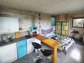 Cabin Suite with a sea and mountain view - Image 4