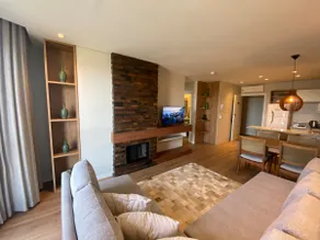 Serra Class Suite: Elegance and Spectacular View - Image 3
