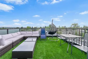 New 5Bd Rooftop Home Near Airport & Downtown - Image 2