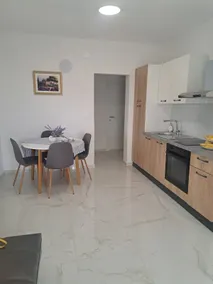Apartment with sea view-A13 - Image 4