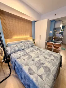 Free Breakfast! Spacious StudioCondo Azure North - Image 5