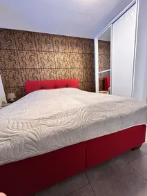 Vacation home with garden use, garage, wallbox - Image 3