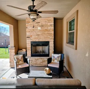 1 bdrm guest house w/full kitchen & seasonal pool! - Image 2