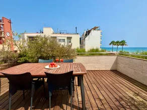 Amazing beachfront house 🌊 - Image 2