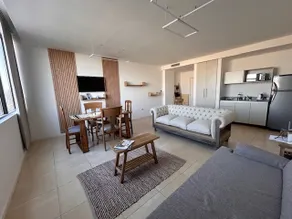 Stay in the big bay! - Image 2