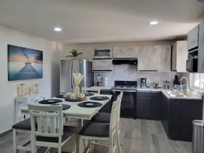 3BR Sonora Desert Apartment/POOL/parking - Image 4