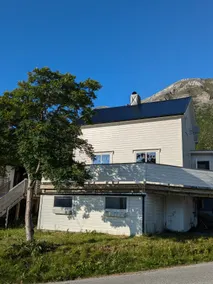 Older charming home for rent - Image 2