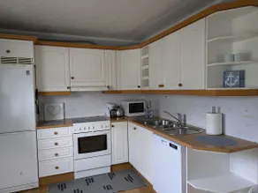 Older charming home for rent - Image 5
