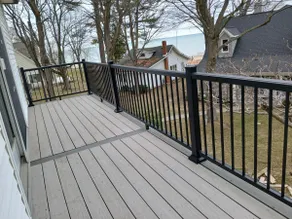 Cottage steps to private beach - Image 3