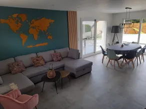 Spacious house for 8 people, pool, terrace - Image 2