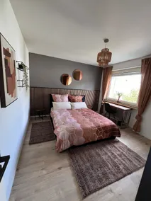 Modern 2-room apartment with terrace - Image 2