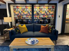 The Pearl: A hip & cozy canal-side apartment - Image 2