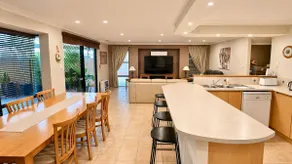 Anne's Retreat - Busselton - Image 3