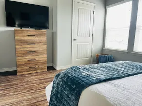 Amazing Townhome GREAT Location - Image 5