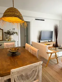 Apartment mit Pool, Terrasse und Garten | Neben dem Strand - Image 2