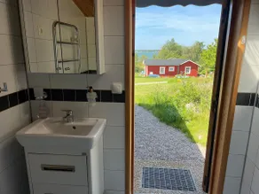 Cozy cottage by the sea - Image 5