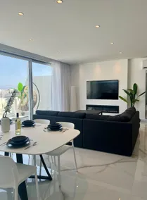 Sun-Kissed Bliss Penthouse st Julian’s, Paceville - Image 4