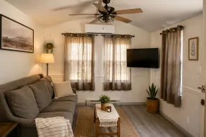Oak Ridge Oasis - Image 2
