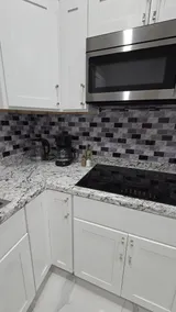 Comfortable apartment near the consulate - Image 4