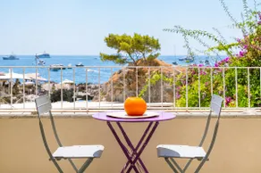 Dolce Vita Beach House stunning views by the sea - Image 3