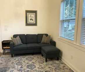 Furnished 2B 1.5BA w/laundry .5mi to downtown - Image 4