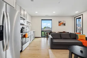 CozySuites Mass with lounge and roof deck #5 - Image 2