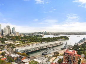 Potts Point Luxury 3-Story Townhouse - Image 5
