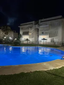 Apartment with A/C, swimming pool, and paddle/tennis court. - Image 3