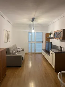 Apartment with A/C, swimming pool, and paddle/tennis court. - Image 2