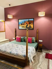 Ganges Retreat - Image 4