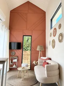 Tom's Cottage - Image 3