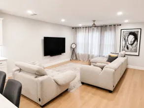 Entire house - Luxury 2 bedroom - Image 4