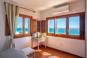 House with a view in Casco Antiguo - Image 4