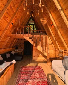 Mion Suit Bungalow - Image 2