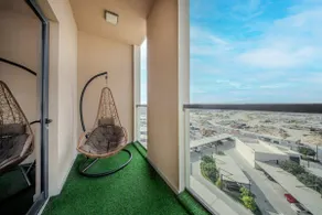 Cozy 1BHK Getaway with Balcony - Image 3