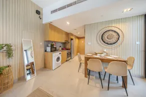 Cozy 1BHK Getaway with Balcony - Image 5