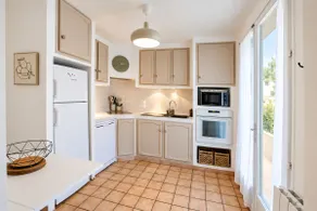 A/C – Parking – 3 BR / 1 BA – La Farigoulette - Image 5