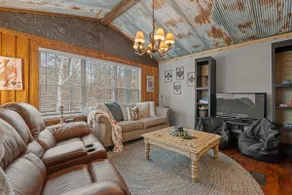 Lakefront w/Hot-Tub, Pool, Fishing Dock & Porch - Image 5