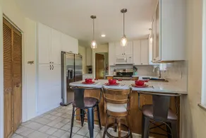 Tanglewood: Dog-Friendly Retreat + Spacious Yard - Image 5