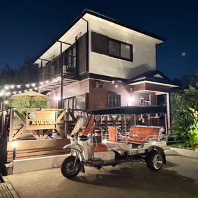 2 small dogs OK/6 people can stay/1 car can park/barbecue on the spacious wooden deck/Shirahama Beach stroll/free tuktuk rental - Image 2