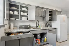 7BR Home | 12 mins Tinker AFB, Sleeps 16 - Image 4