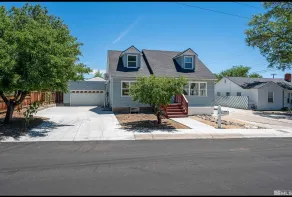 Spacious 6BR, 5BA House Near UNR & Downtown Reno - Image 4