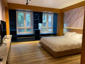 Spacious & modern 750 Sq. Ft studio in Thamel - Image 3