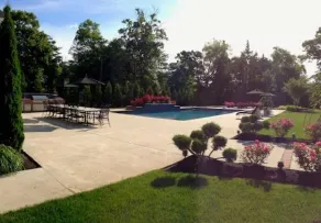 Luxury Estate on Green w pool, gym & theatre - Image 5