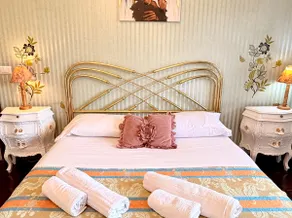 Roma VILLA BONELLi Train St - Spacious Family Home - Image 2