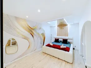 Air-conditioned Love Room • Hot Tub & Secret Room - Image 5