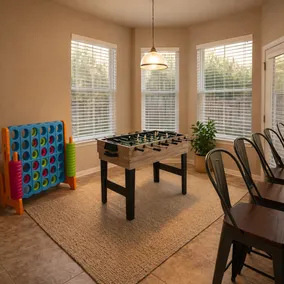 La Cantera Estate | Sleeps 12 | Hot Tub+Games - Image 3