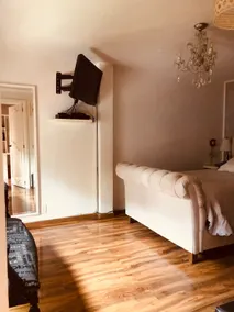 Hospitality and comfort - Image 2