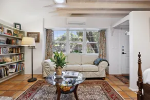 Corner House - Image 3